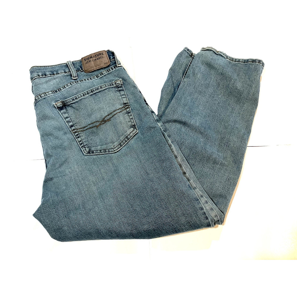 Signature Levi Strauss S67 Athletic Fit Jeans Men's 38x32 (Fits 36x29) Denim